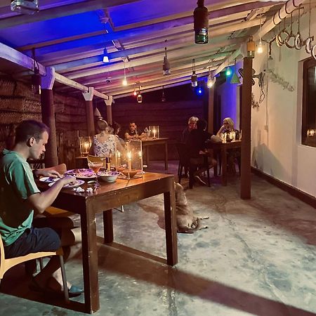 Relax Beach House تانجالي المظهر الخارجي الصورة