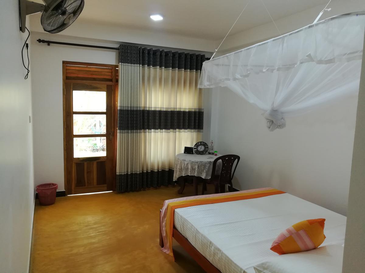 Relax Beach House تانجالي المظهر الخارجي الصورة