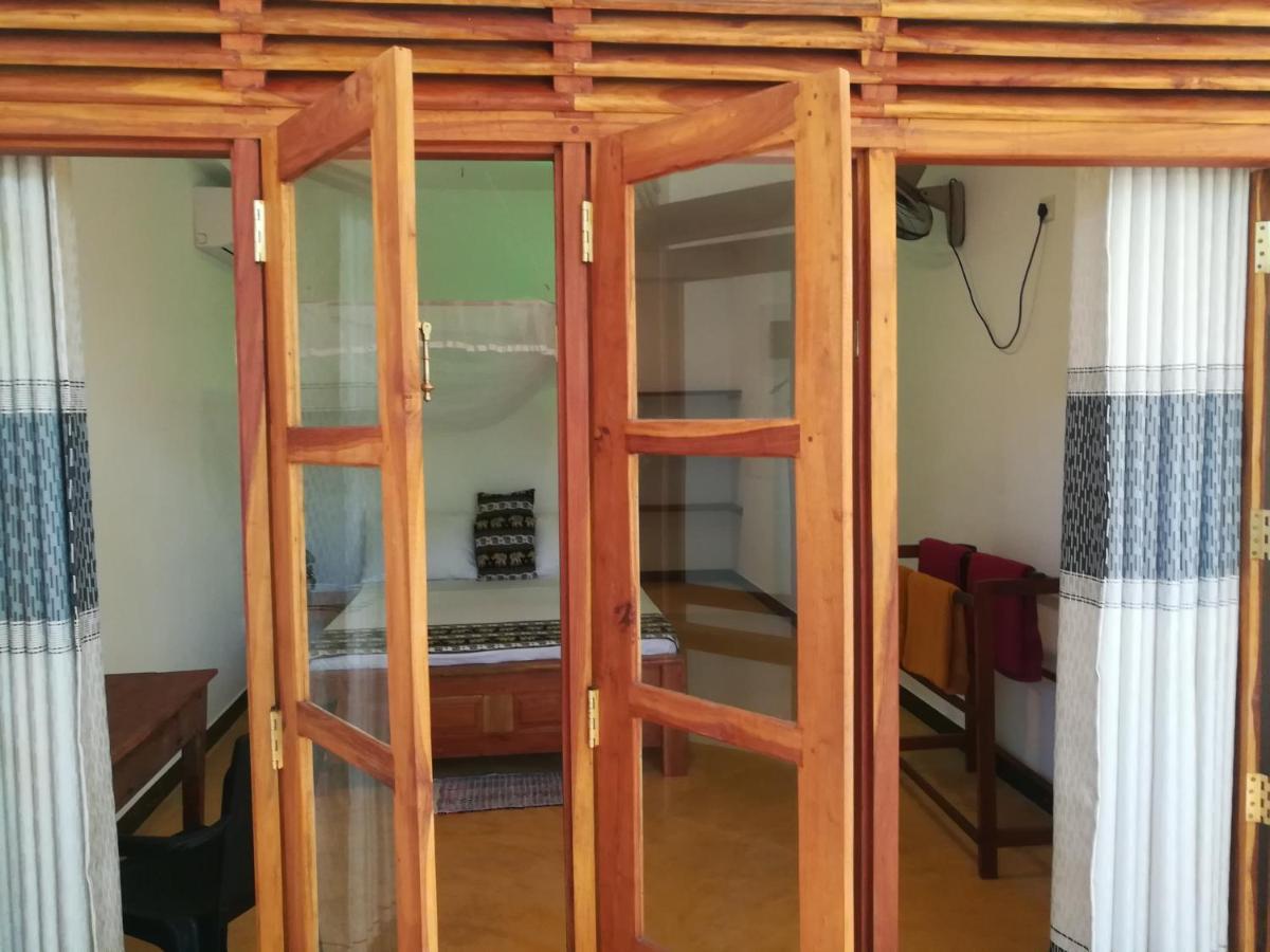 Relax Beach House تانجالي المظهر الخارجي الصورة